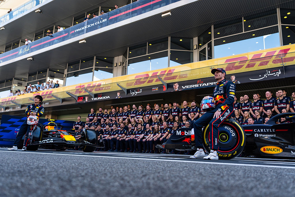 Geen titel, toch prijs voor Max Verstappen: 'Goede spirit is megabelangrijk'