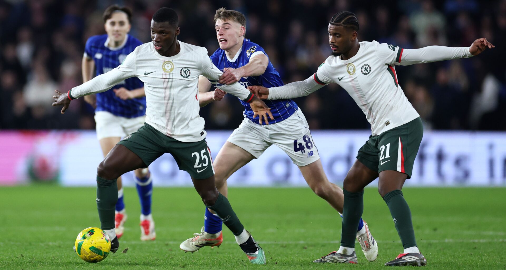 Engelse media eensgezind over optreden Jorrel Hato na reserverol van anderhalve maand