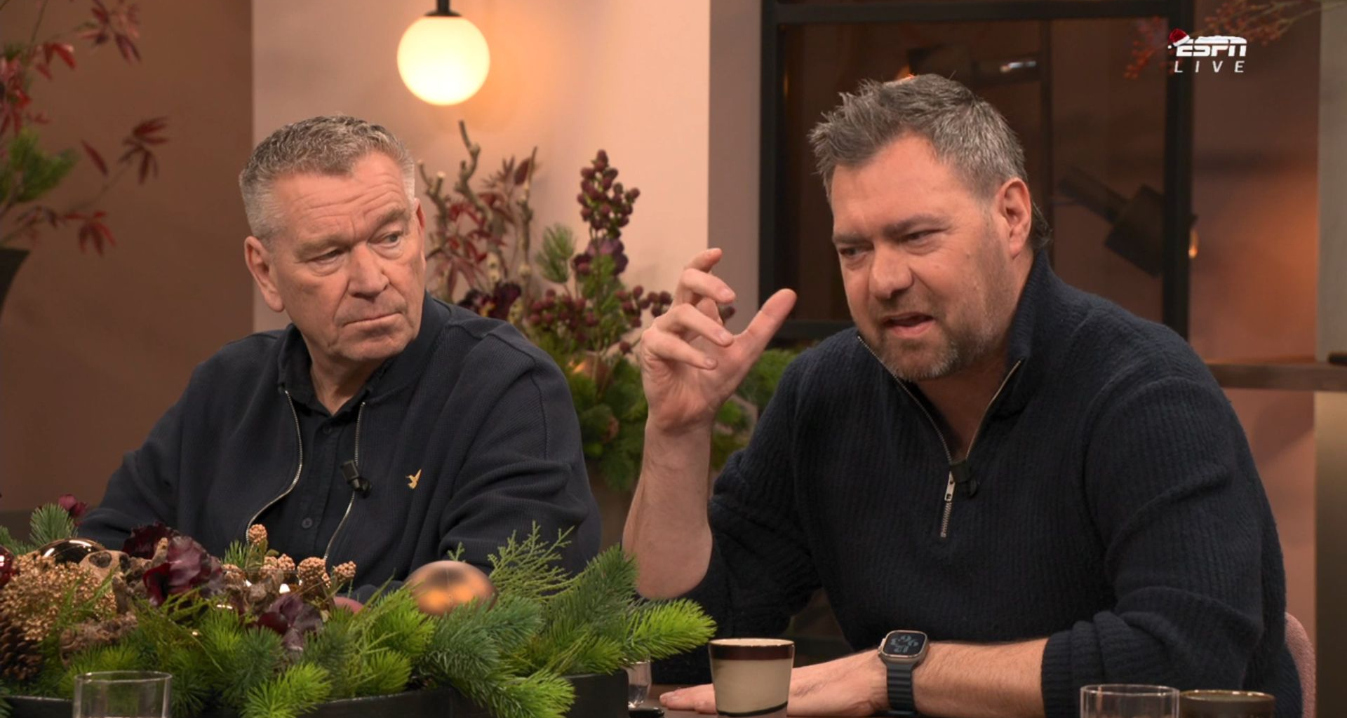 Harde woorden van Sjoerd Mossou in discussie over Eredivisie-supporters: 'Mensen voelen zich continu benadeeld'