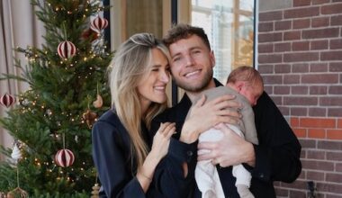 Suzan en Freek vieren eerste kerst met zoon Sef: 'Met z'n drietjes'