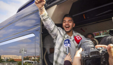 Voormalig gijzelaar Josef-Chaim Ohana na twee jaar gevangenschap terug naar huis – Israel Today Nederland