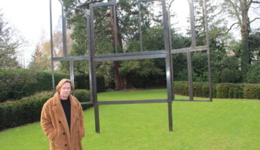 Kunstenaar Kris Martin stelt tentoon in Huize Reyniers: “Elke keer probeer ik mezelf opnieuw uit te vinden”