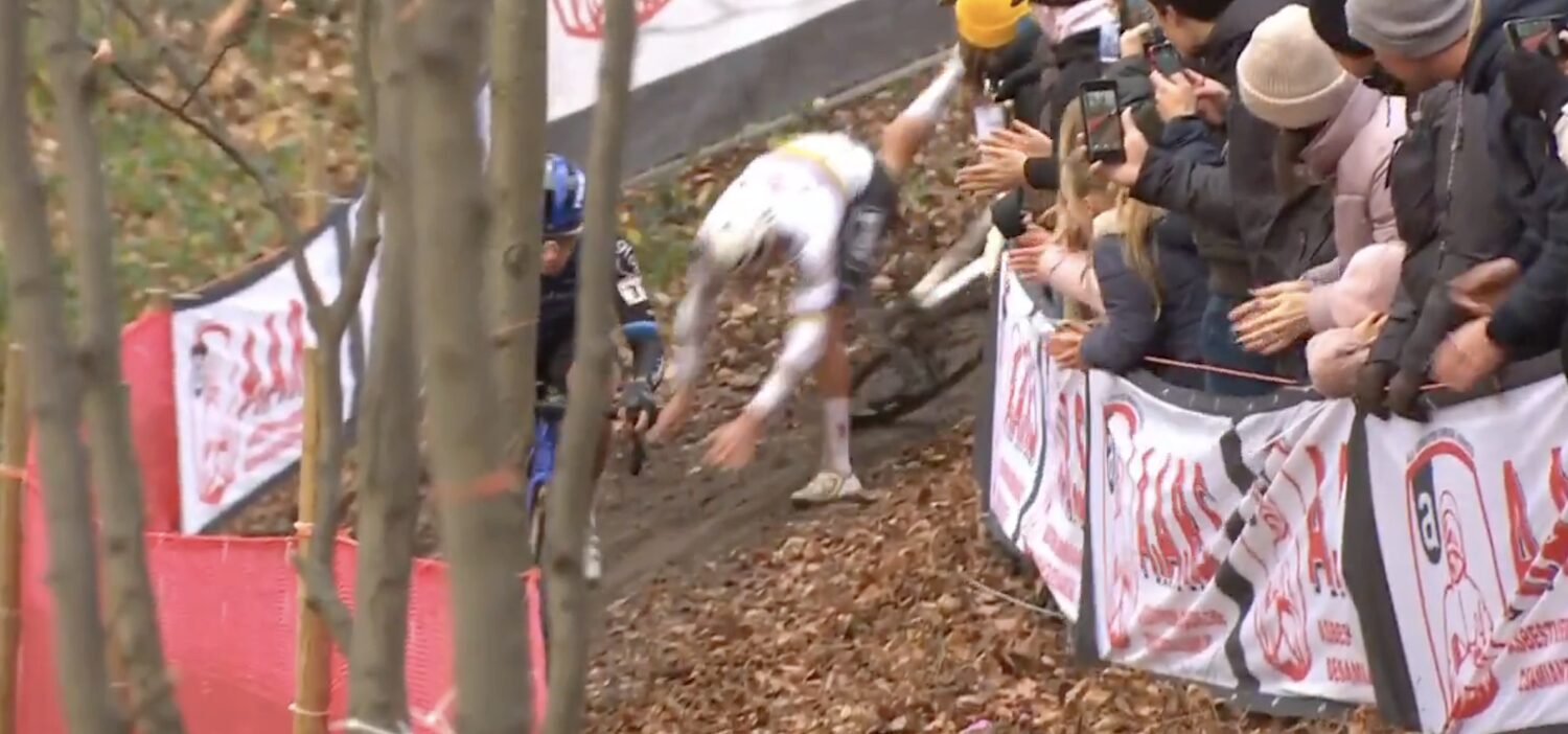 Mathieu van der Poel's Valpartij in Wereldbeker Namen