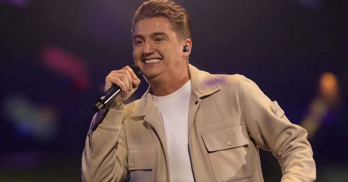 Mart Hoogkamer deelt slecht nieuws met zijn fans