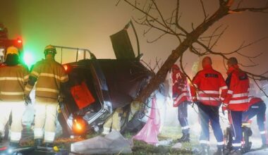 Vier jongeren gewond na auto-ongeluk in dichte mist in Brabant