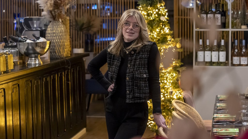 In haar eigen restaurant in Breskens. 