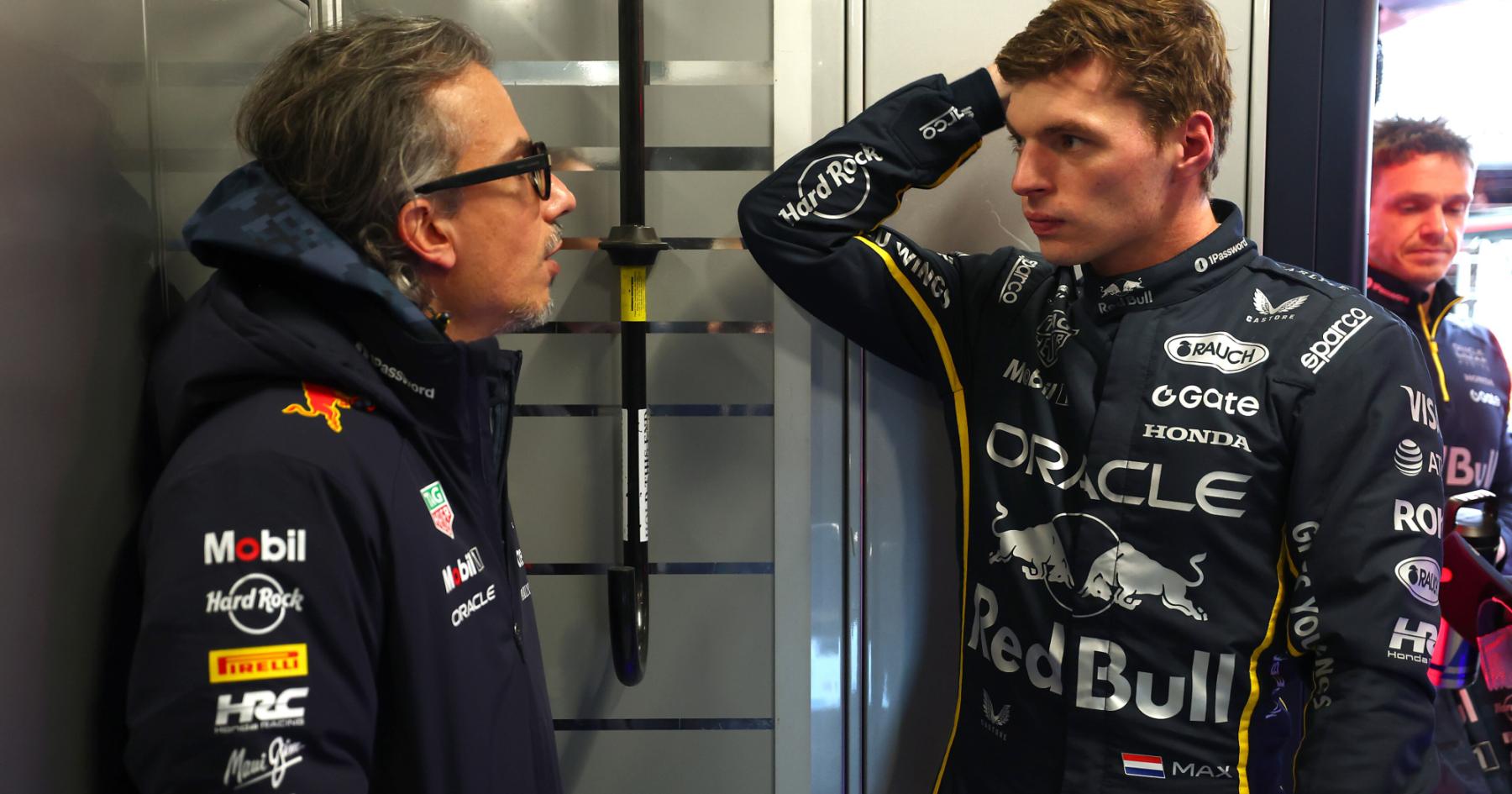 Mekies verbijsterd na plek op eerste rij bij Verstappen: "Jullie horen niet alles!"