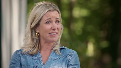 Carrie ten Napel geëmotioneerd in Sterren op het Doek vanwege overlijden 'tweede moeder': 'Moest zo hard huilen'