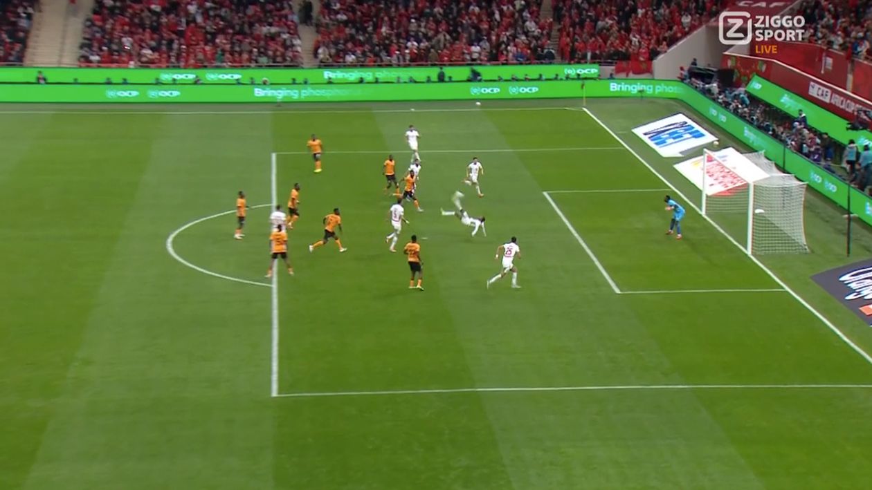 Zien! Ayoub El Kaabi scoort tweede (!) weergaloze omhaal voor Marokko op Afrika Cup