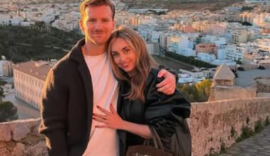 FOTO'S | Dani de Wit en vriendin genieten onder de…