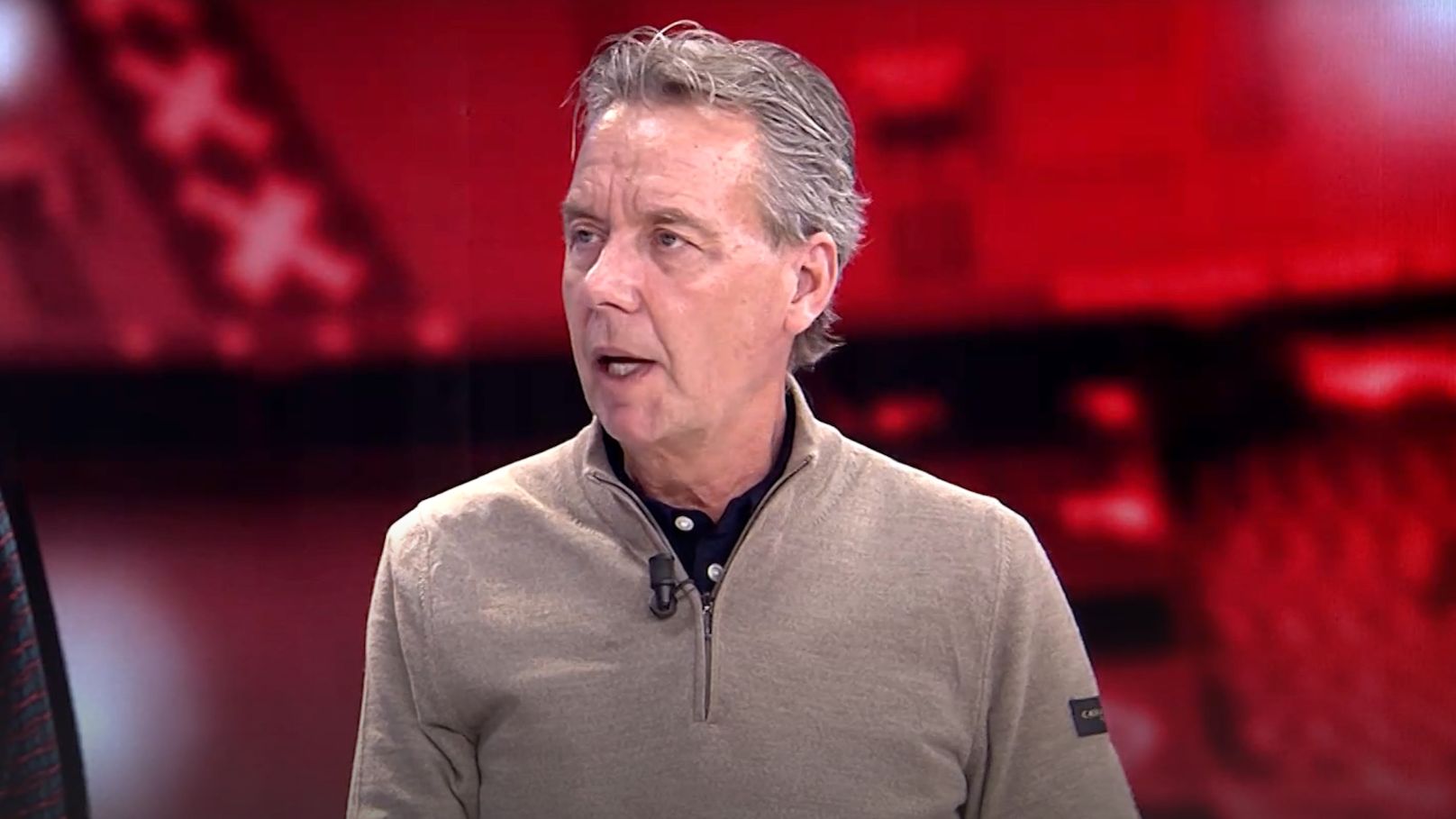 Valentijn Driessen ziet dat 'kinderhand snel is gevuld' bij Ajax: 'Zelfs Francesco Farioli maakte het niet zo bont'