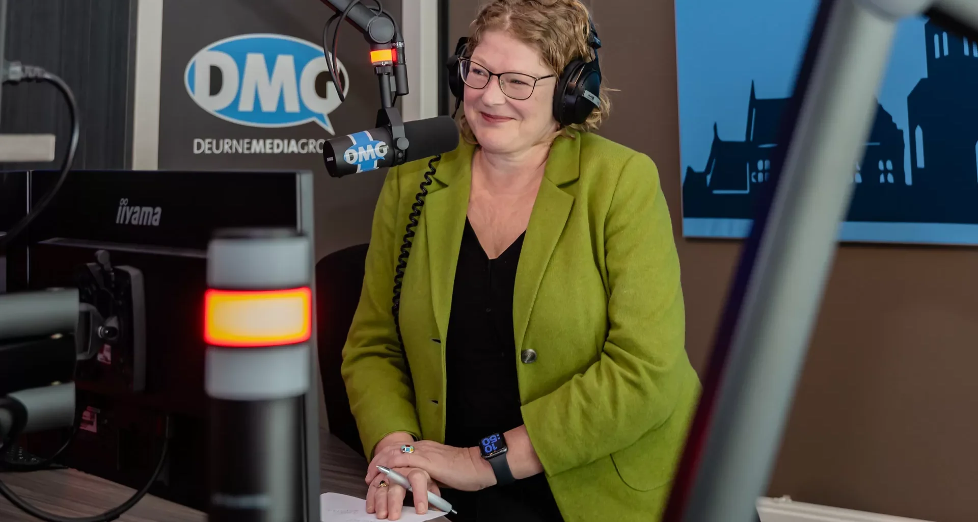 Burgemeester Greet Buter blikt bij DMG Radio terug op 2025 en kijkt vooruit naar komend jaar