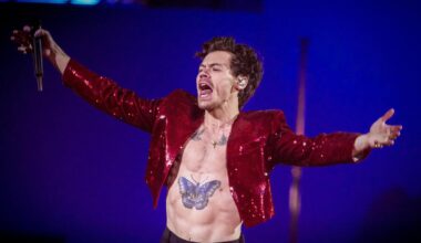 Harry Styles verrast fans met nieuwe video en pianoballad van laatste tourshow