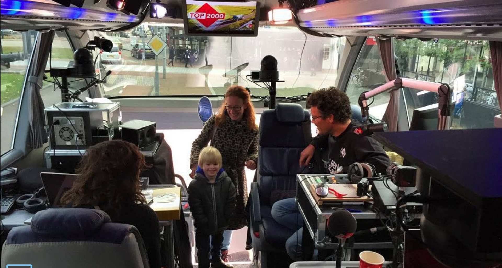 Archieffoto WdG - Top 2000-bus in Weert in 2016