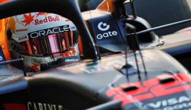 Tsunoda verbijsterd door enorme achterstand op Verstappen: "Weet niet wat er aan de hand is!"