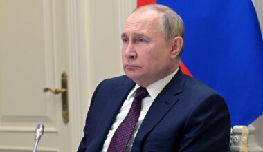 EU waarschuwt: Poetin moet verantwoording afleggen voor oorlogsmisdaden