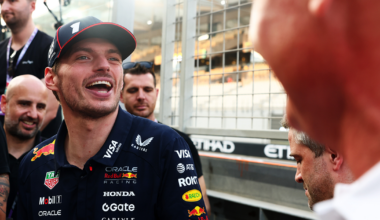 'Ontspannen Max Verstappen krijgt lachers op zijn hand' | Abu Dhabi Update