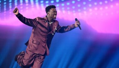 Claude ontmoet paus Leo XIV in Vaticaanstad voor optreden