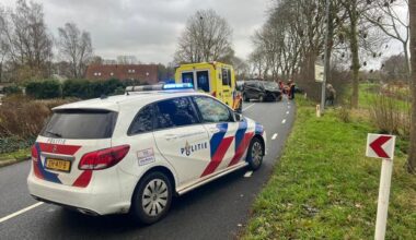 Enorme frontale botsing tussen Groningen en Harkstede