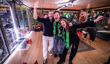 Glazen Huis-dj Barend van Deelen heeft last van zijn stem