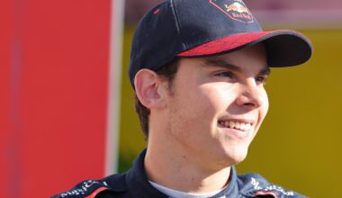 Protegé Verstappen haalt herinnering op: "Een oud racepak van Max!"