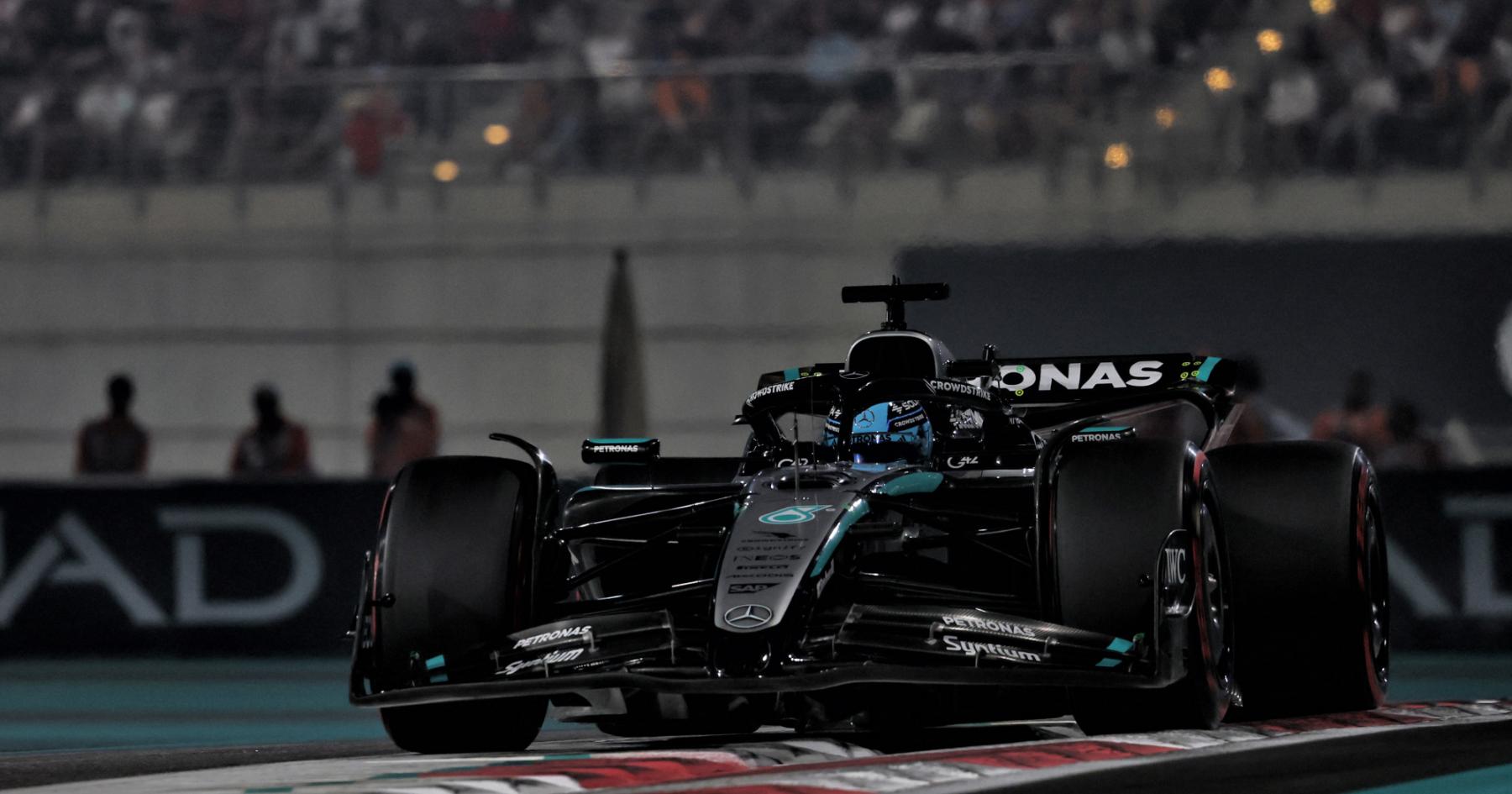 Russell verwacht slimme spelletjes van Verstappen: "Dat kan hij makkelijk doen"