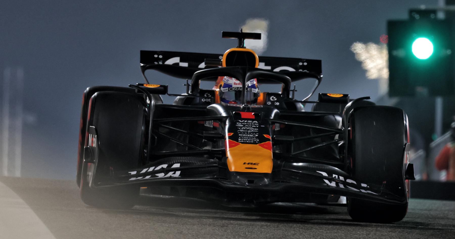 Marko slaat steil achterover door 'magische' Verstappen: "Hij rijdt er gewoon twee!"