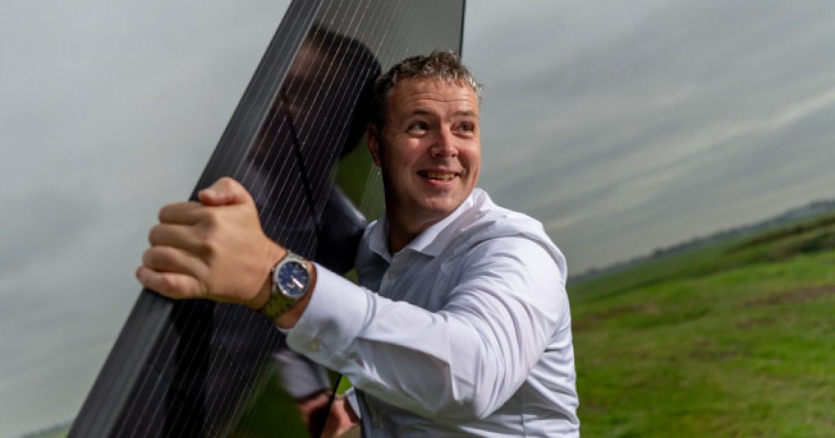 Familiebedrijf net failliet, maar vader en zoon starten opnieuw: 'Afscheid nemen van alle personeel'