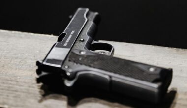 Politie arresteert vijf mensen na vondst vuurwapens op kerstavond in Rotterdam-Zuid - Rijnmond