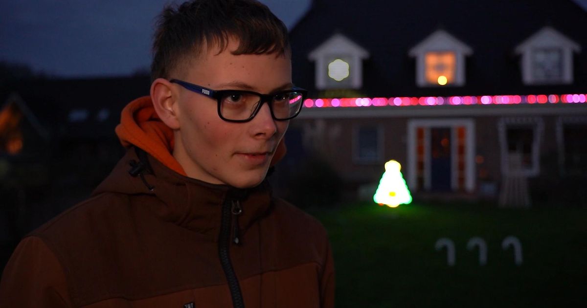 Siebe uit Balk maakt kerstlichtshow voor het hele dorp
