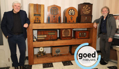 Hugo en Rudi speuren naar oude radio’s: “Oudste radio is van 1928 en die werkt nog”