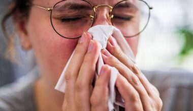 Griepgolf eerder dan normaal: 'Het is straks mogelijk alle hens aan dek' - Omroep Gelderland