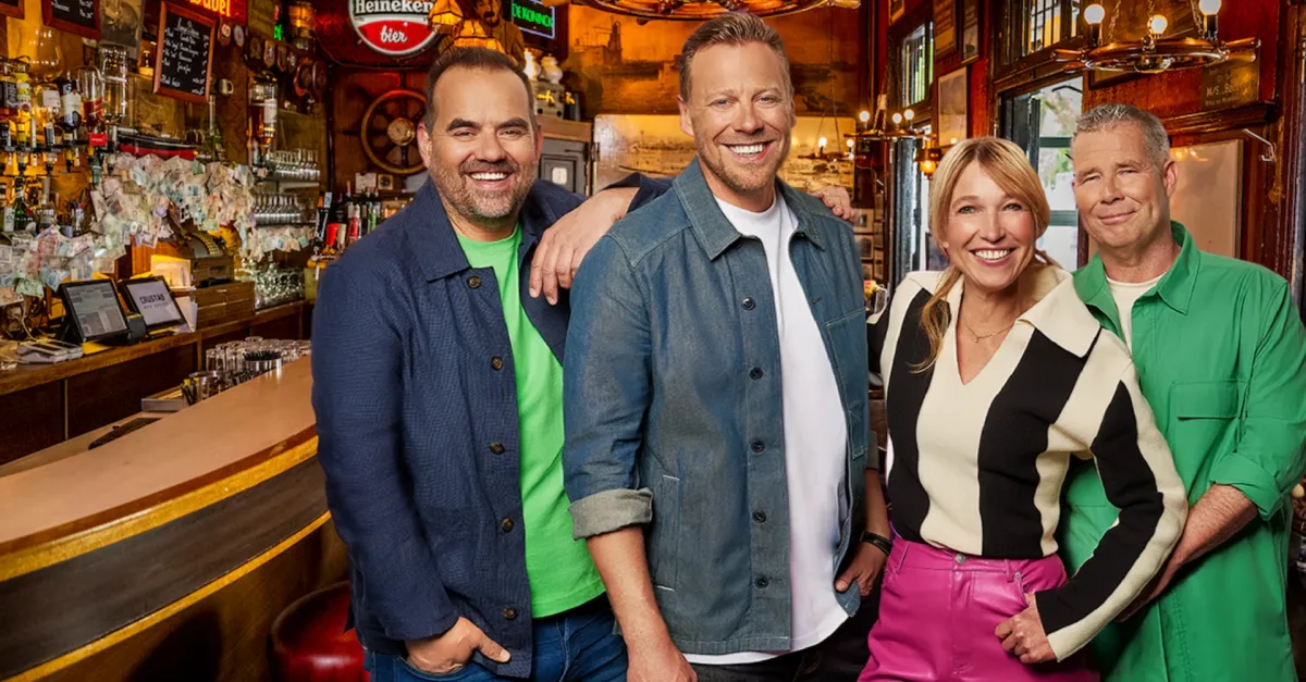 De 538 Ochtendshow live vanuit De Ballentent