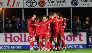Fans van Spakenburg en Twente met elkaar op de vuist