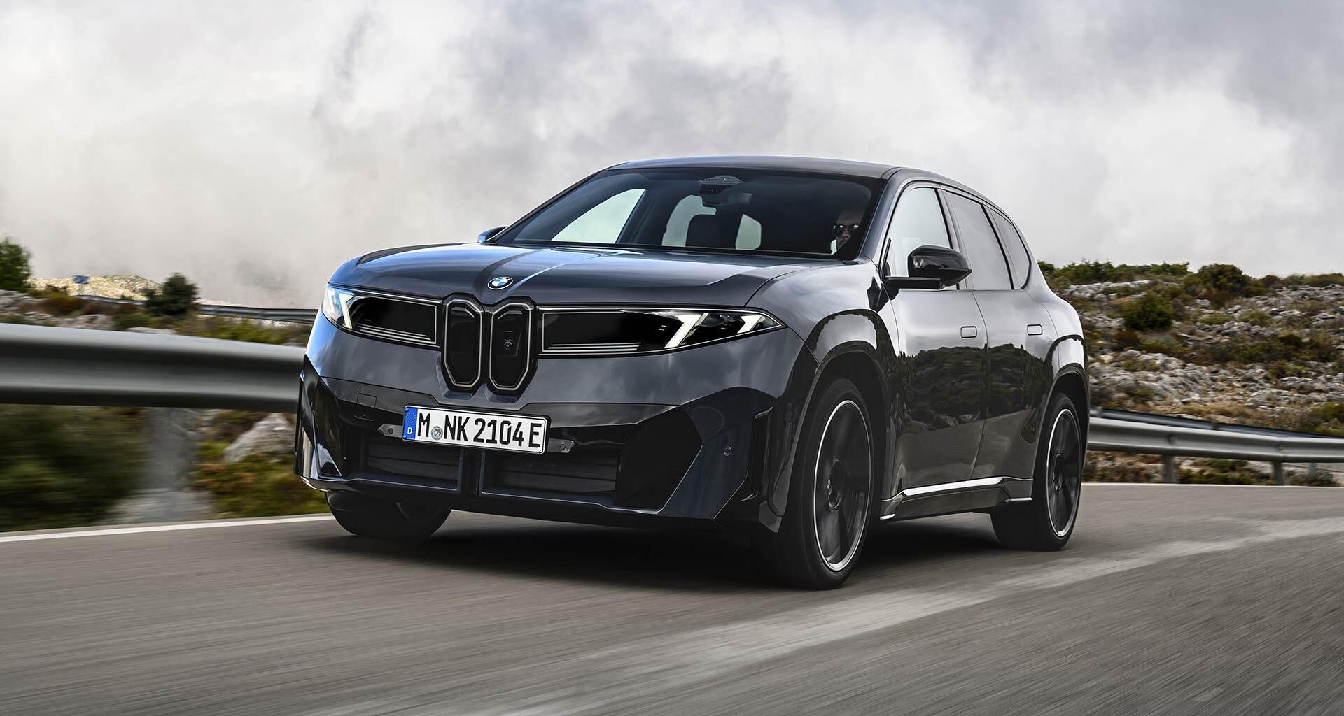 Is de BMW iX3 (2025) echt zo'n grote ommezwaai? (review)