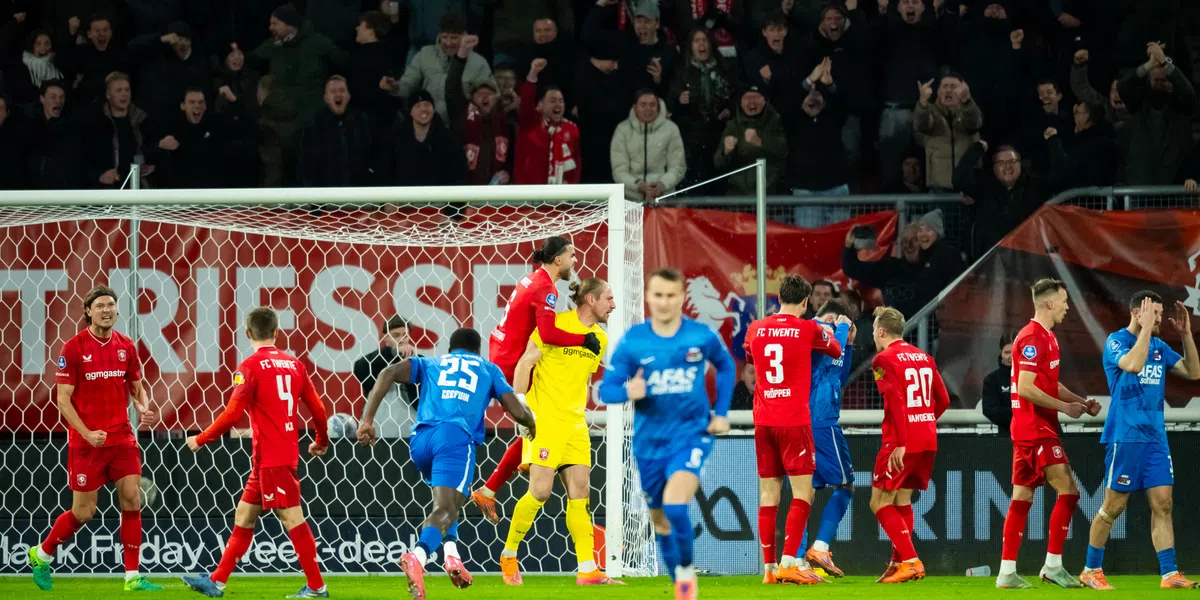 Van Basten en Sneijder kritisch op panenka Parrott