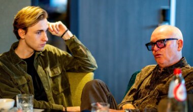 Van der Gijp tipte Dumfries bij Feyenoord