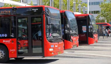 Een impressie van het nieuwe ondergrondse busstation in Eindhoven (beeld: gemeente Eindhoven)
