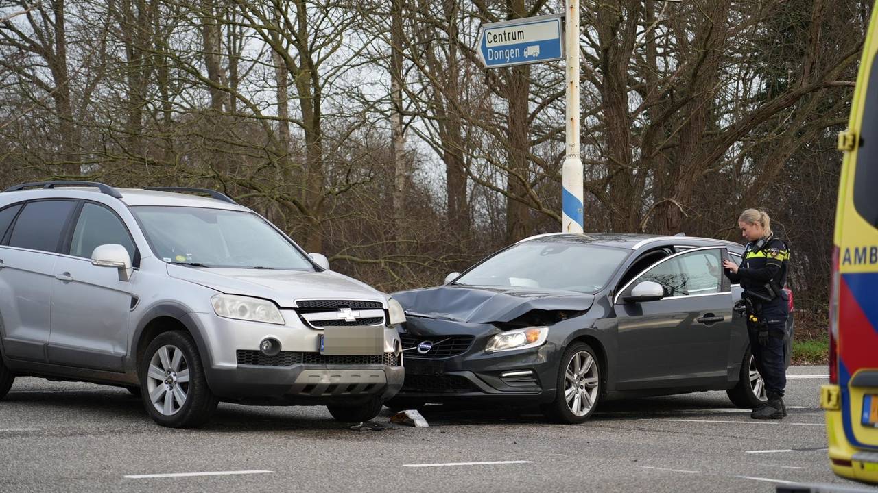 112-nieuws: Man raakt gewond bij botsing op kruising in Dongen • Lange file na ongelukken op A2