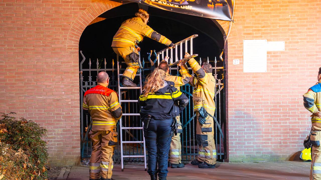 Het gezin was opgesloten (foto: Siem Breunese / SQ Vision).
