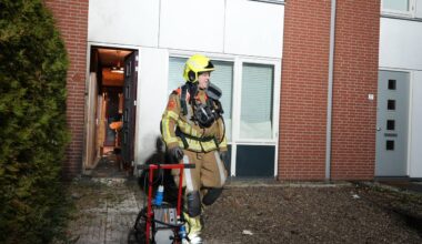 Explosief gaat af bij huis in Oosterhout (foto: Jeroen Stuve/Persbureau Heitink).