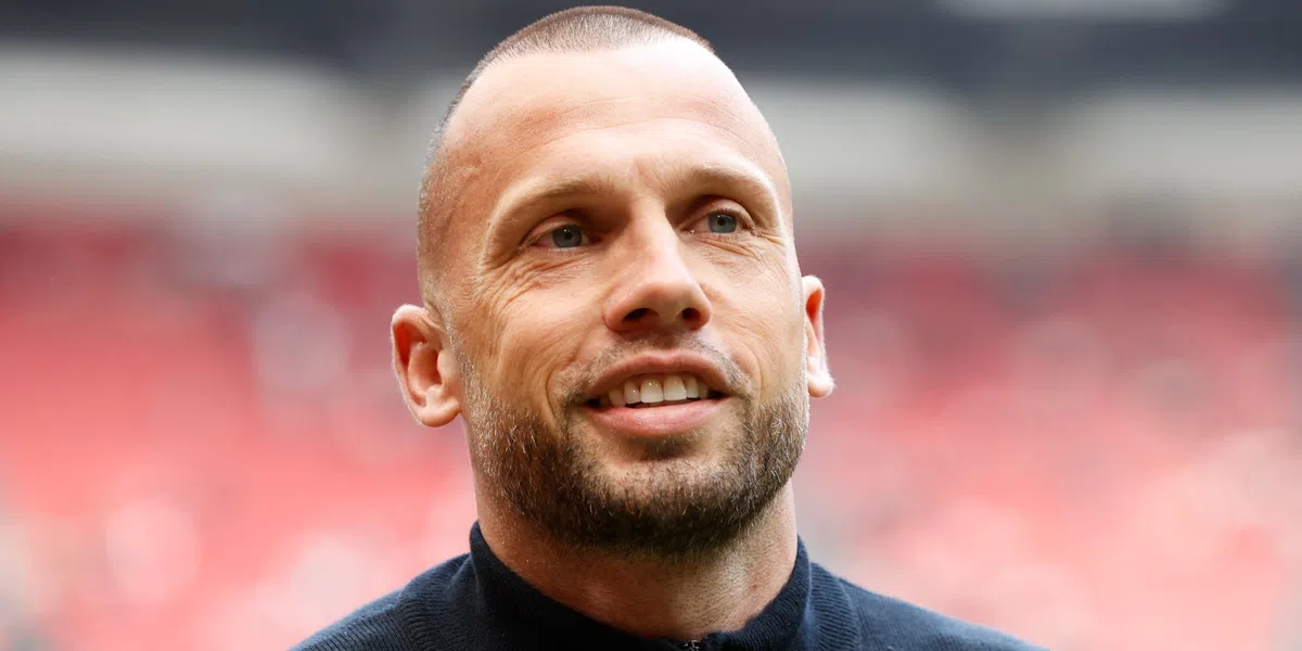 Heitinga hint via Instagram naar job bij Indonesië