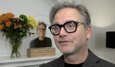 Guus Meeuwis ontvangt Belgische onderscheiding: 'Heel blij mee' - RTL.nl