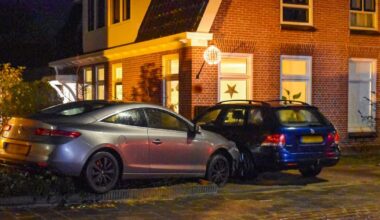 112-nieuws: Auto rijdt tegen betonblok in Kropswolde • Auto botst achterop stilstaande motor bij Usquert - RTV Noord