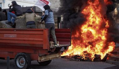 Frankrijk Protest tegen ruiming vee met besmettelijke huidziekte