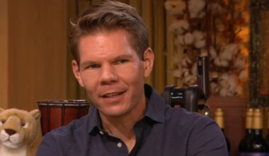 Victor Vlam heeft door uitgesproken mening vrienden verloren: 'Het is echt bizar om dat te zeggen'