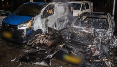 Brandweer vannacht druk met verschillende autobranden