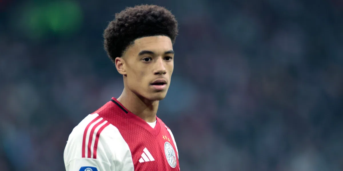 Ajax verlengt met Bouwman tot medio 2030