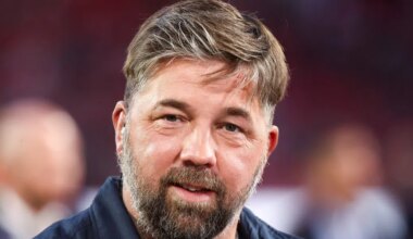 Janssen volledig uitgekeken op één speler van Ajax: 'Moet niet meer in de basis'