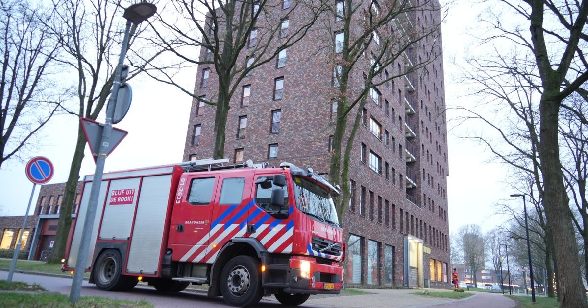 112-nieuws: Flatgebouw in Stadskanaal deels ontruimd wegens koolmonoxide • Brand in noodwoning in Midwolda